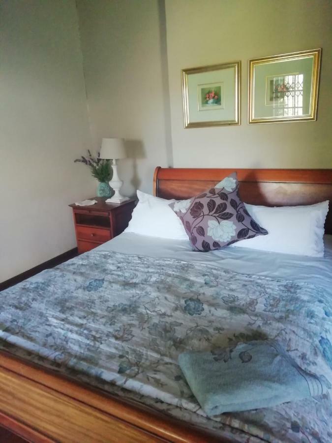 Erin Guesthouse And B&B バーグビル エクステリア 写真