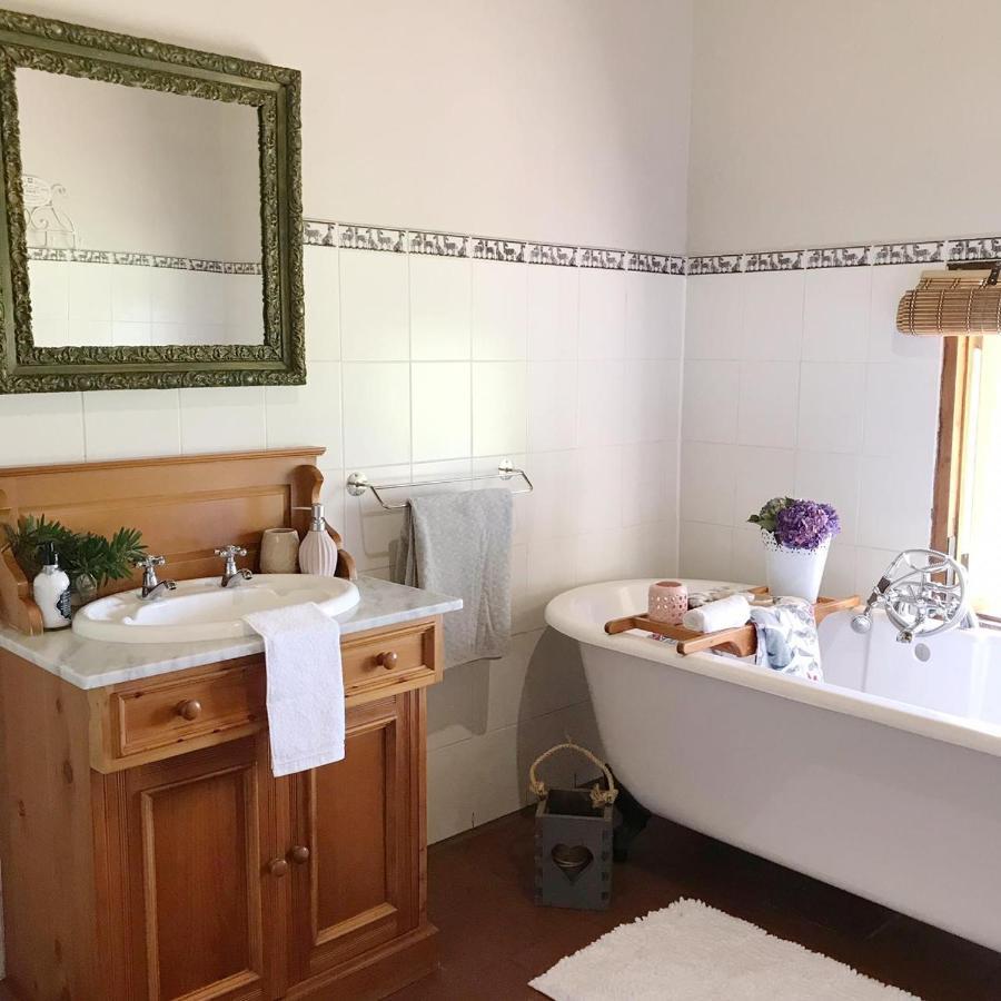 Erin Guesthouse And B&B バーグビル エクステリア 写真